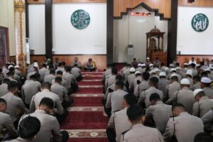 Personel Polda Kaltara Laksanakan Binrohtal Rutin
