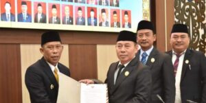 Bupati Jelaskan 9 Raperda ke DPRD