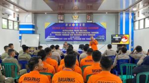 Latihan SAR Gabungan Ditpolairud Polda Kaltara Dalam Simulasi Laka Kapal Terbakar dan Tenggelam