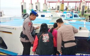 Patroli Dialogis dalam Rangka OPS Lilin Kayan 2024 di Pelabuhan Tengkayu 1 Tarakan Guna Meningkatkan Keamanan Penumpang dan Speedboat