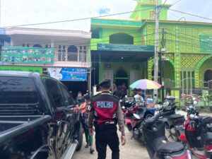Patroli Ditsamapta Polda Kaltara Hadir Ditengah-tengah Masyarakat Guna Memelihara Perasaan Tentram dan Damai