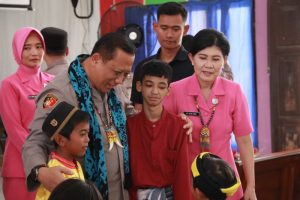 Kapolda Kaltara dan Ketua Bhayangkari Daerah Kaltara Kunjungi SLB Negeri Malinau di Sela Kunjungan Kerja