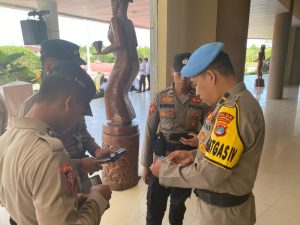 Subsatgas Propam Melaksanakan Pengecekan Kelengkapan Berkendara Personil “Ops Keselamatan Kayan 2025