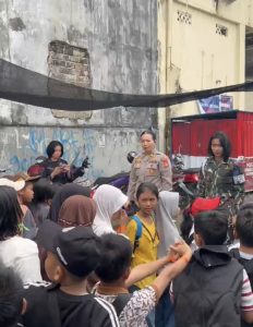20 Anak di Kampung Selumit Pantai Putus Sekolah, Perjuangan Untuk Masa Depan