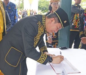 Ketua DPRD Kaltara Beserta Anggota Ikuti Upacara HUT RI ke 80 Tahun