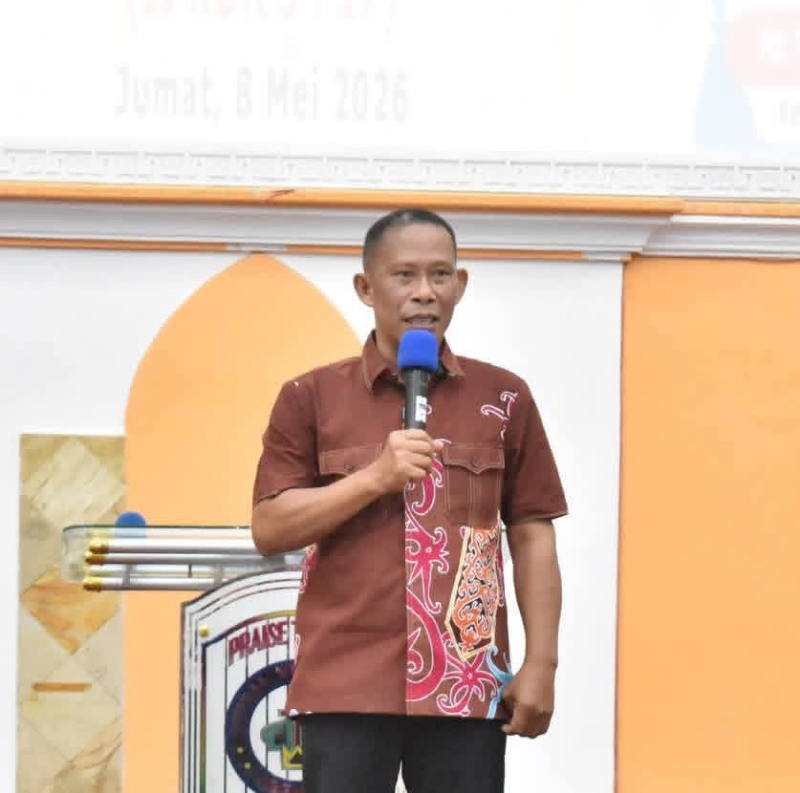 Bupati dan Wabup Meriahkan Pawai Obor Paskah