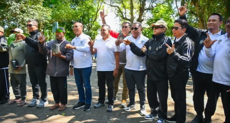 Anggota DPRD Kaltara Hadiri Pekan Penghijauan dan Baksos di Buleleng Bali
